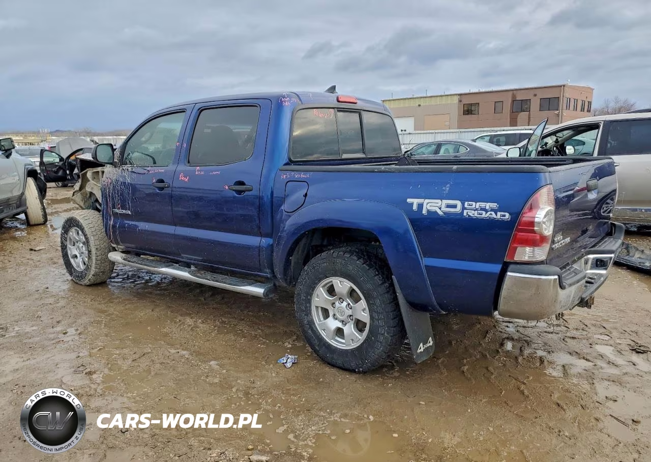 2015 Toyota Tacoma VIN:3TMLU4EN2FM188457 - 2