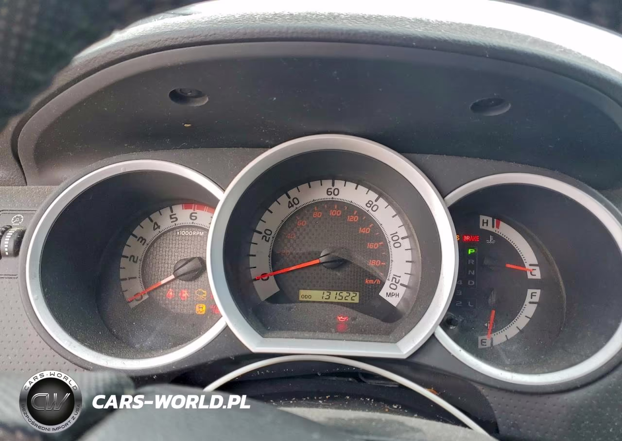 2015 Toyota Tacoma VIN:3TMLU4EN2FM188457 - 9