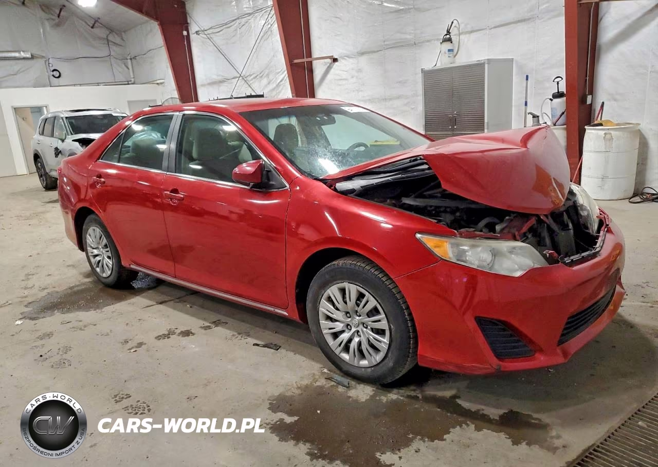 2014 Toyota Camry L VIN:4T4BF1FK9ER436885 - 4