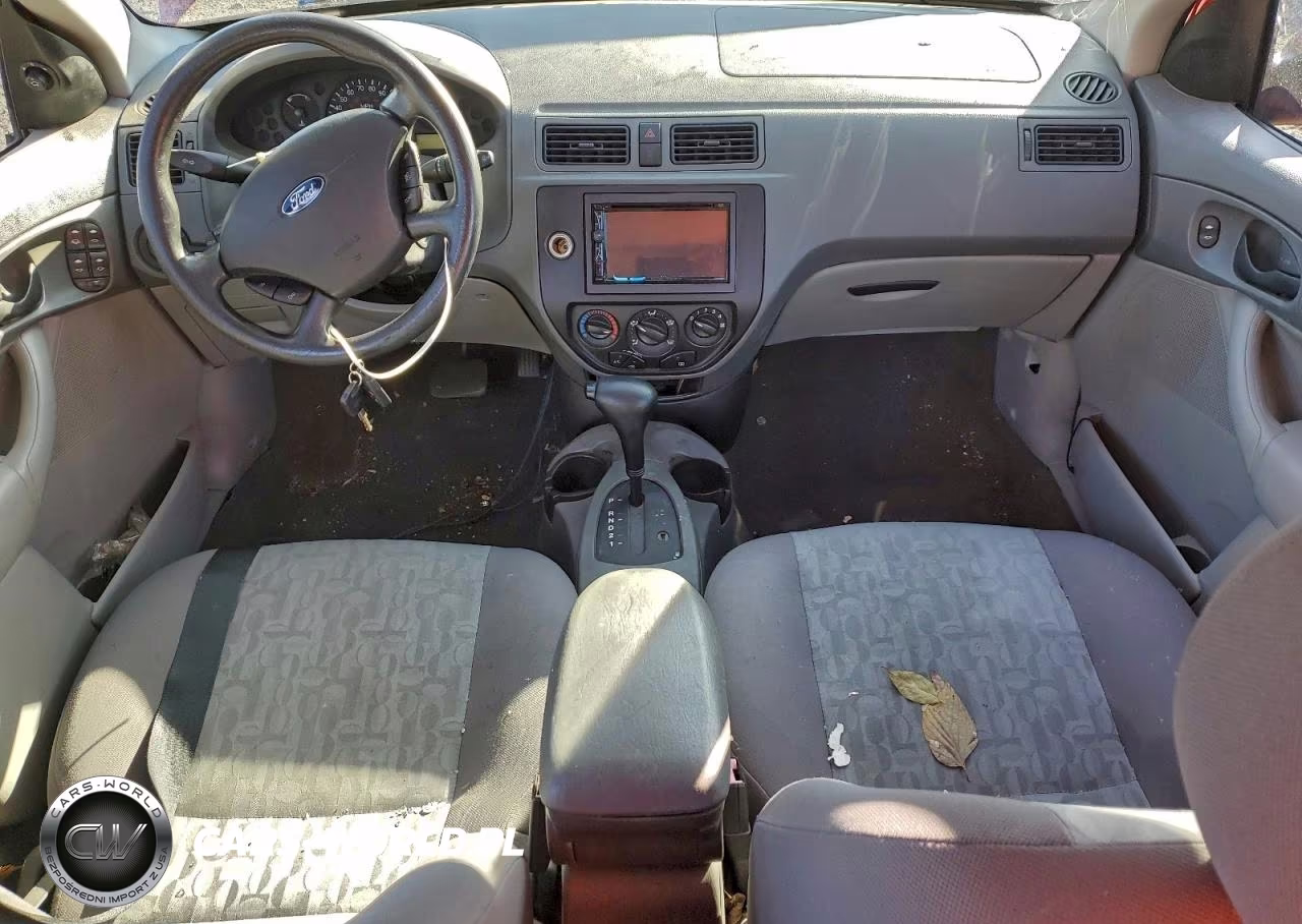2005 Ford Focus Zx4 VIN:1FAFP34N35W229019 - 8