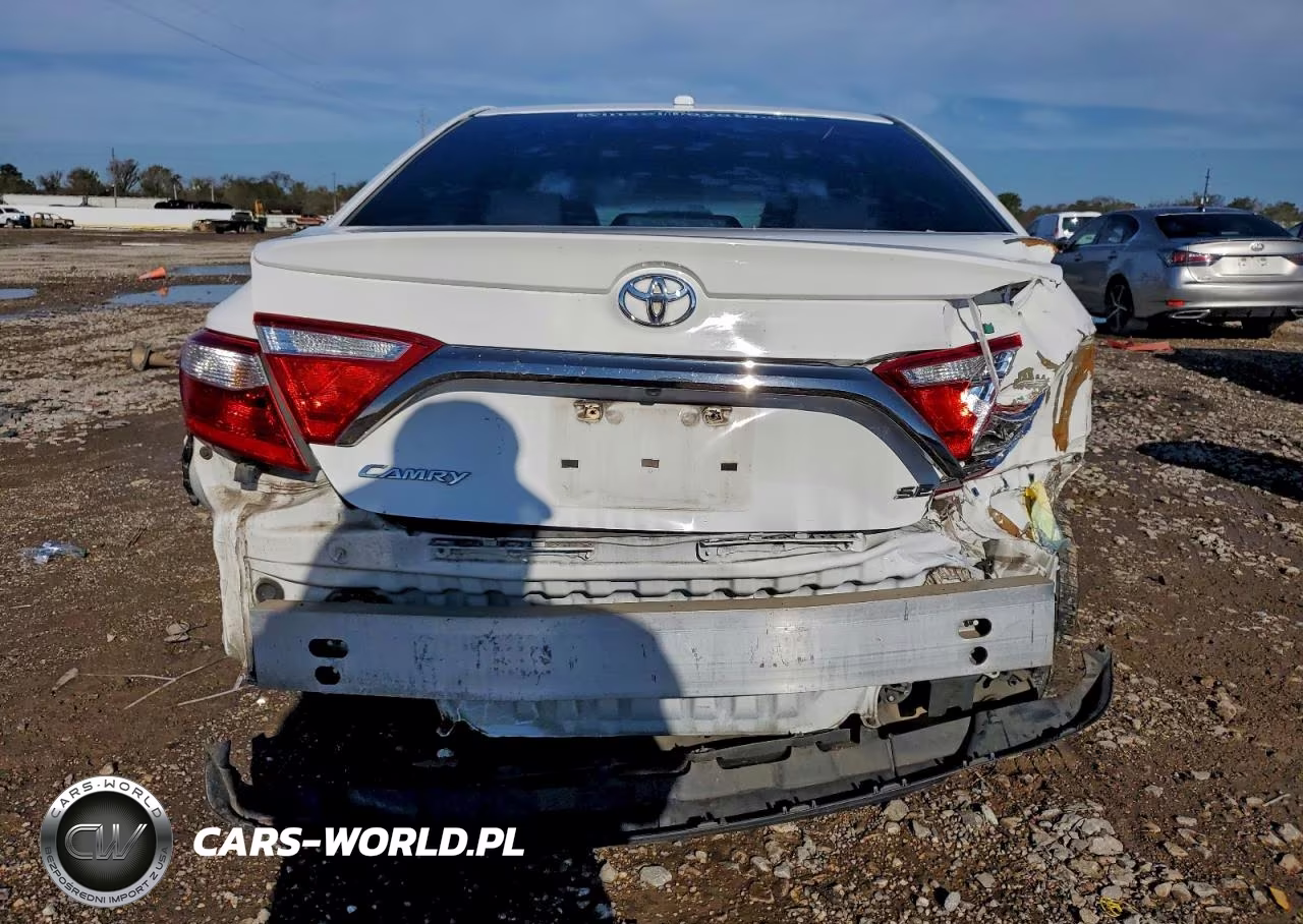 2015 Toyota Camry Le VIN:4T1BF1FK4FU496326 - 6