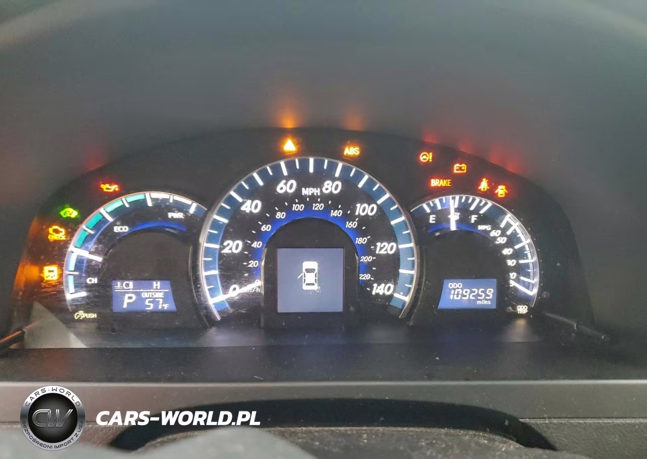 2014 Toyota Camry Hybrid VIN:4T1BD1FK6EU106184 - 9