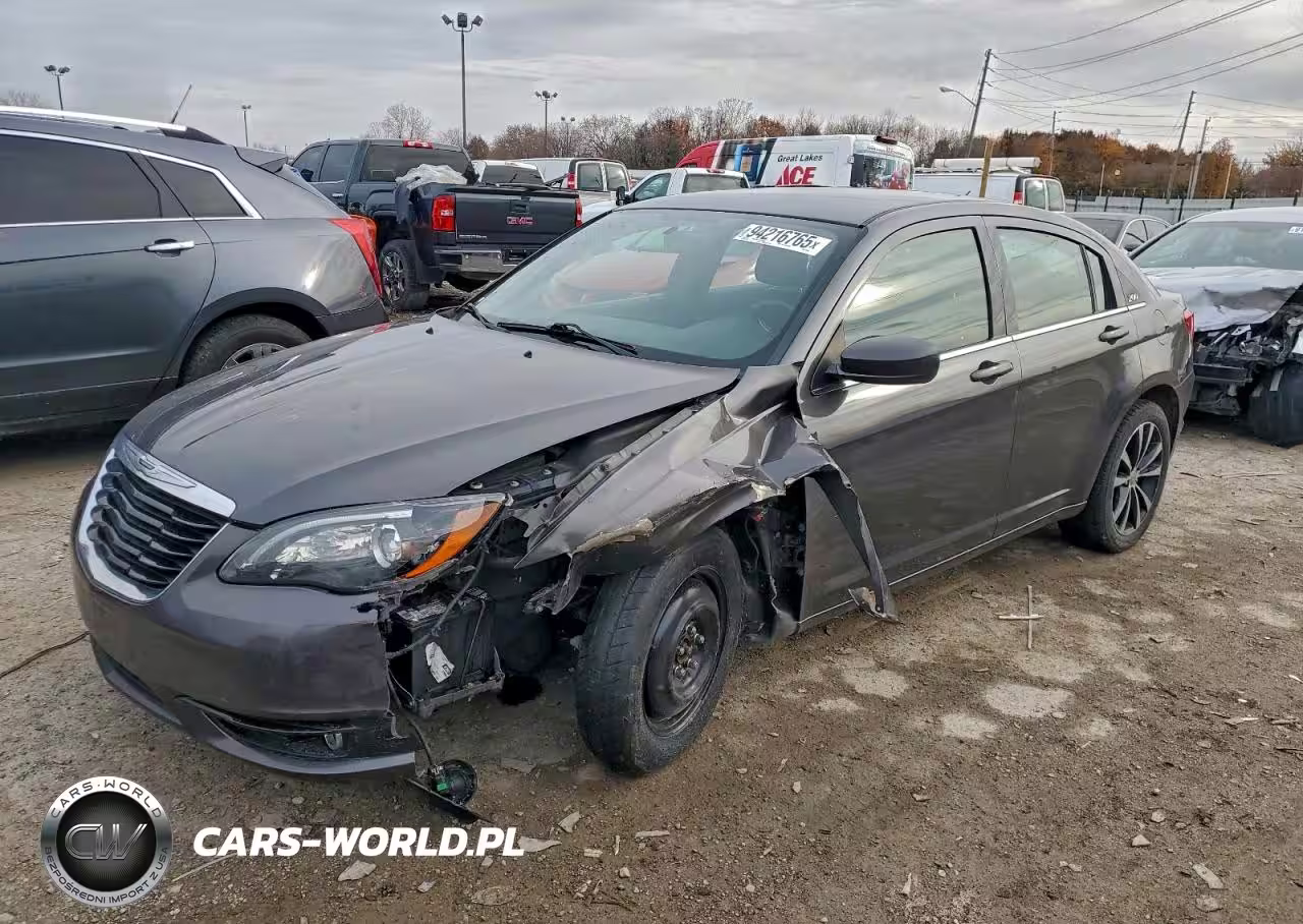2014 Chrysler 200 Touring