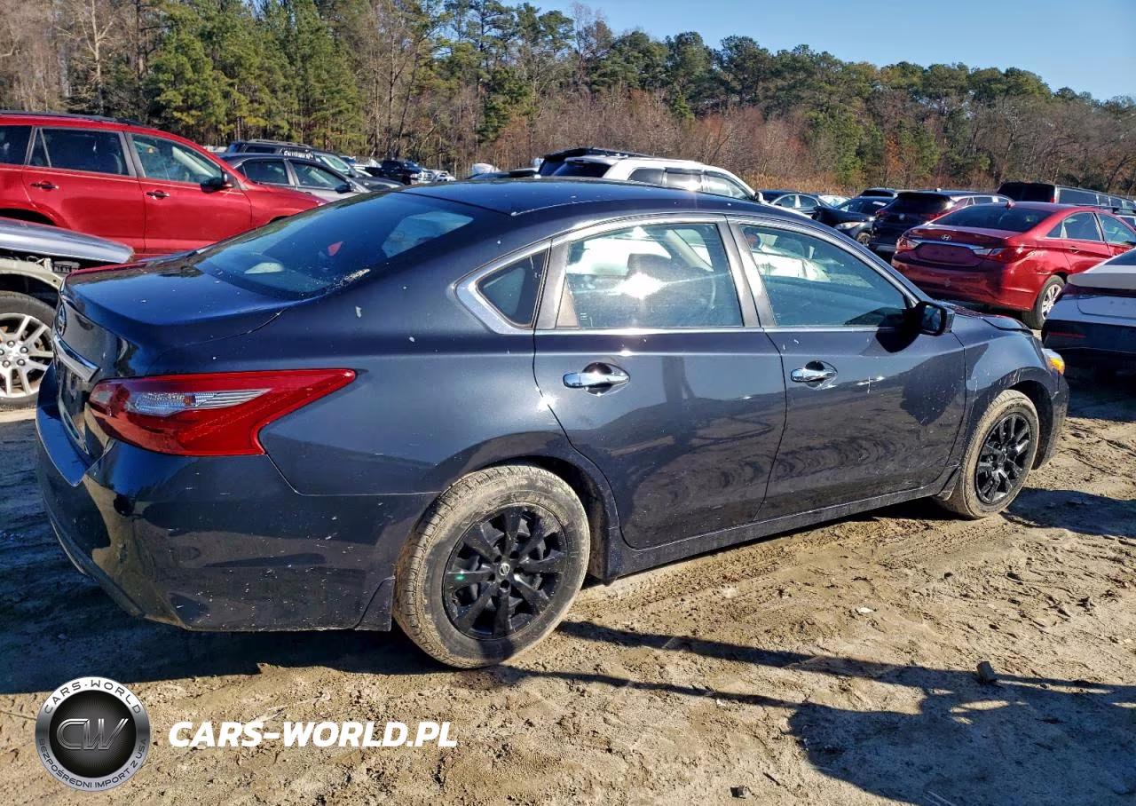 2018 Nissan Altima 2.5 VIN:1N4AL3AP7JC248194 - 3