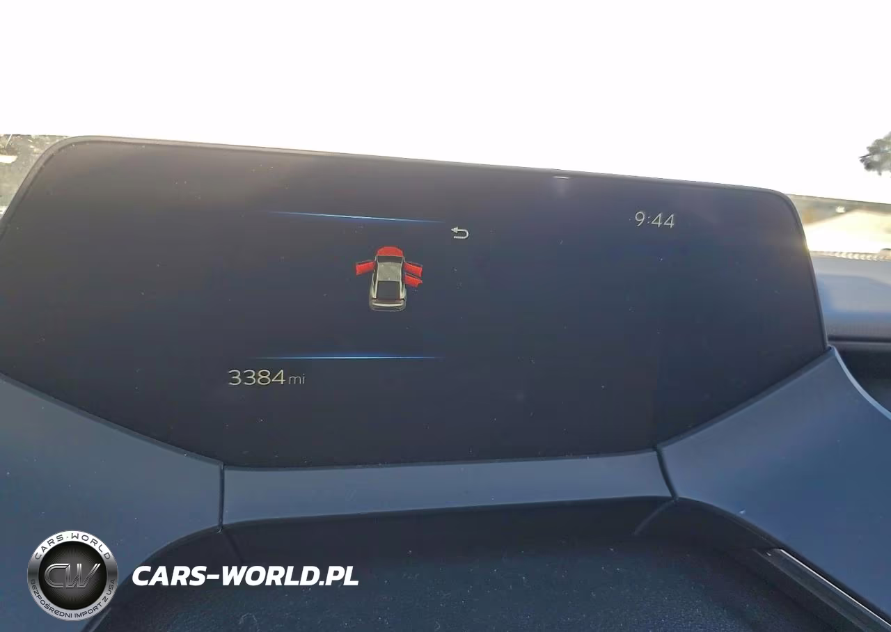 2026 Toyota Prius Le VIN:JTDACAAU5T3065965 - 9