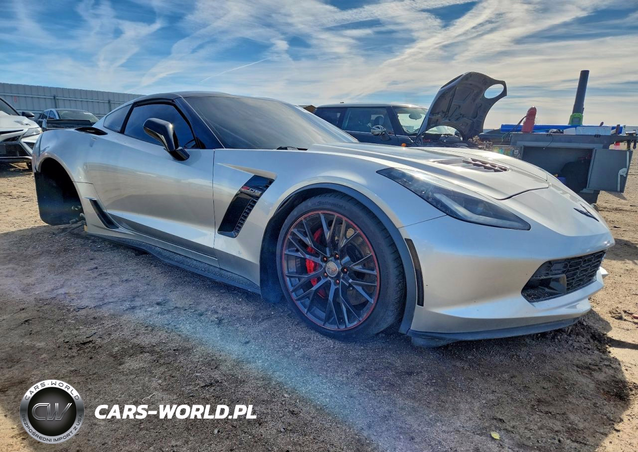 2015 Chev Corvette Z06 2Lz VIN:1G1YS2D64F5607725 - 4