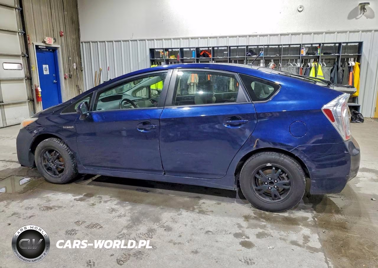 2012 Toyota Prius Two VIN:JTDKN3DU3C1535928 - 2