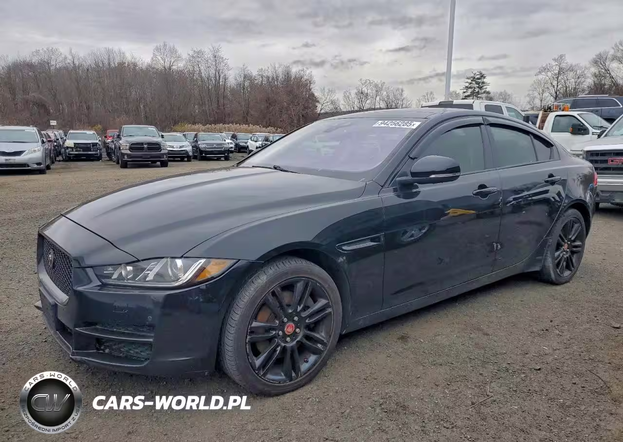 2018 Jaguar Xe Prestige
