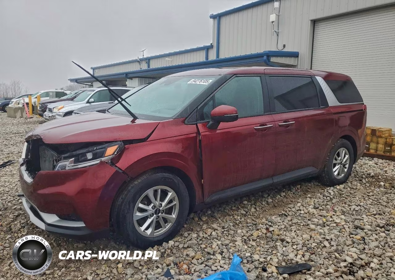 2023 Kia Carnival Lx