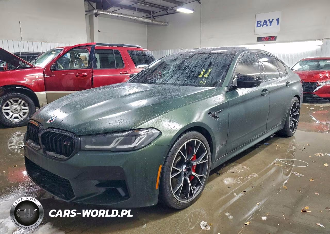 2023 BMW M5