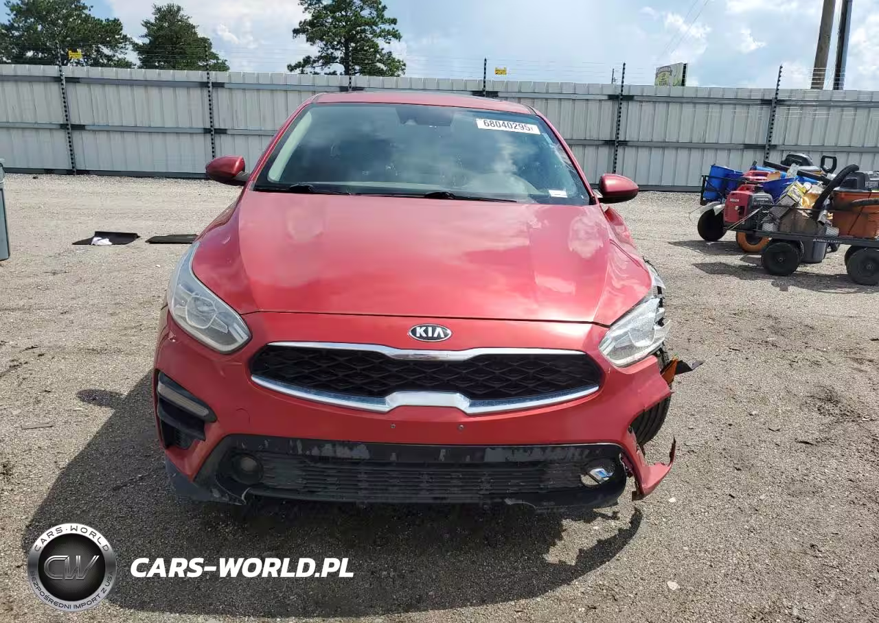 2019 Kia Forte Gt Line VIN:3KPF34AD5KE015534 - 5