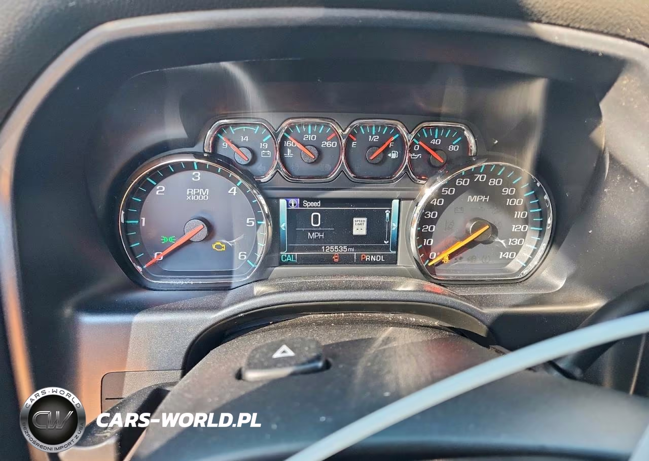 2018 Chevrolet Silverado C1500 Lt VIN:3GCPCREC3JG403965 - 9
