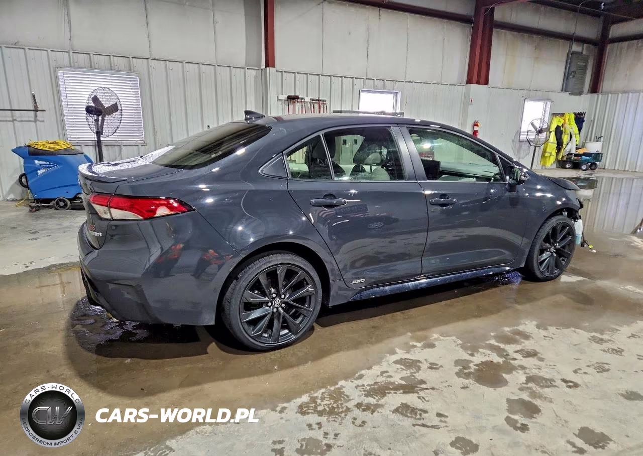 2024 Toyota Corolla Le VIN:JTDBDMHE8R3009674 - 3