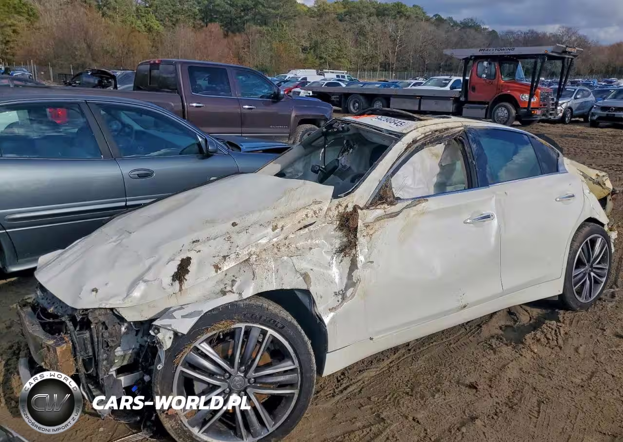 2017 Infiniti Q50 Premium