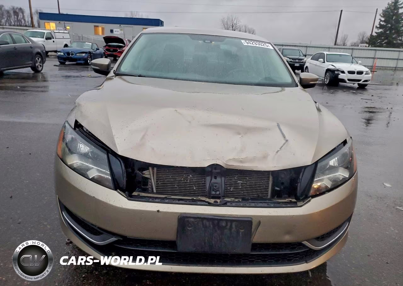 2015 Volkswagen Passat S VIN:1VWAT7A33FC040137 - 5