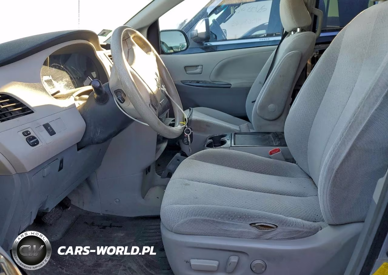 2011 Toyota Sienna Le VIN:5TDKK3DC2BS144643 - 7