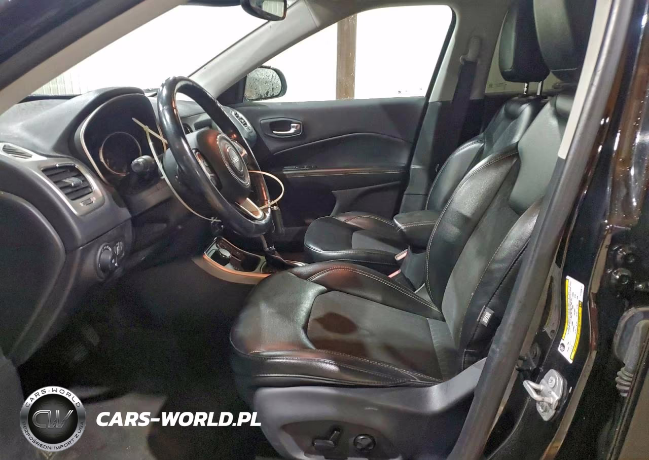 2019 Jeep Compass Latitude VIN:3C4NJDBB5KT593613 - 7