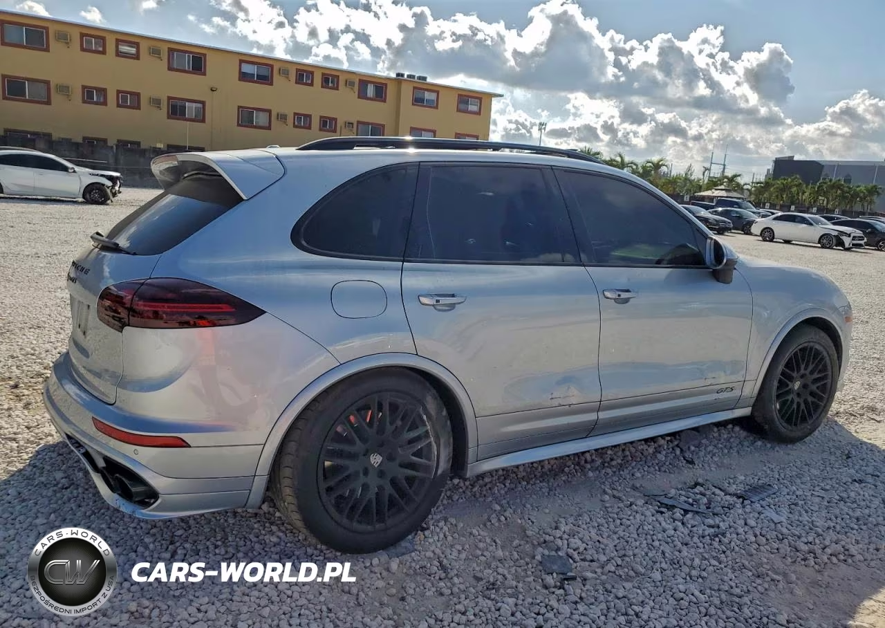 2017 Porsche Cayenne VIN:WP1AD2A23HLA82321 - 3