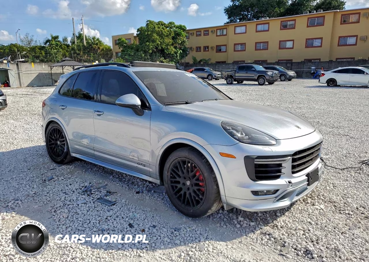 2017 Porsche Cayenne VIN:WP1AD2A23HLA82321 - 4