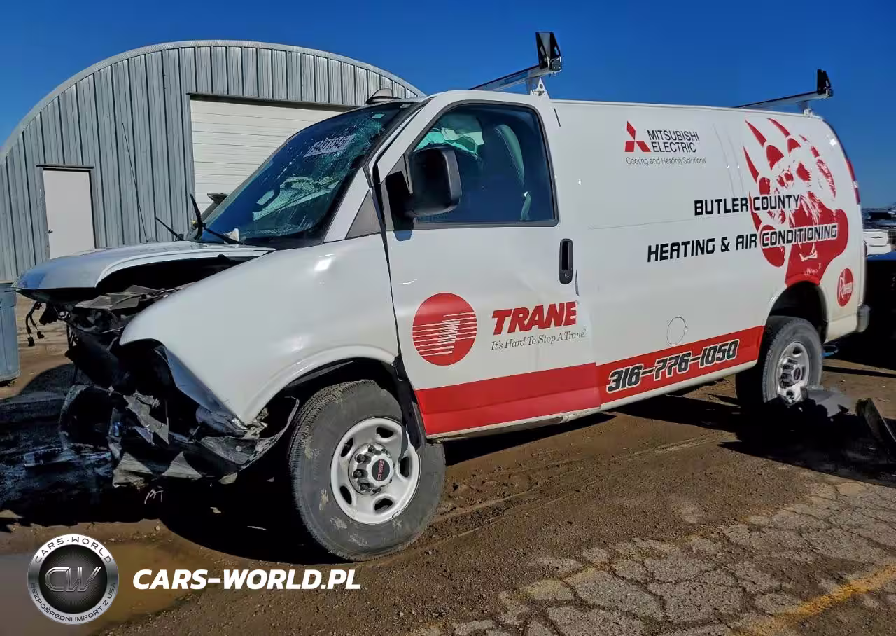 2025 GMC Savana Delivery Van