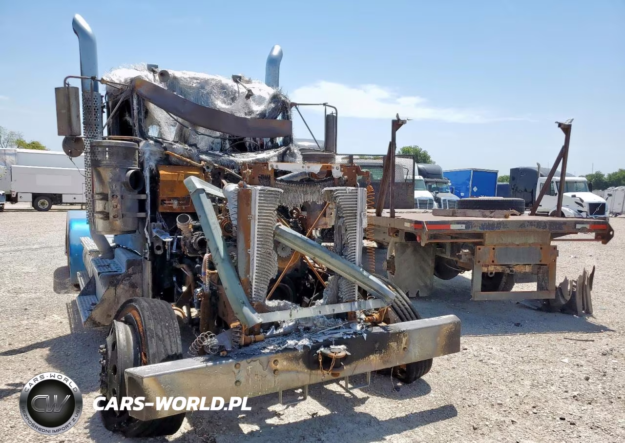 2019 Kenworth Construction W900