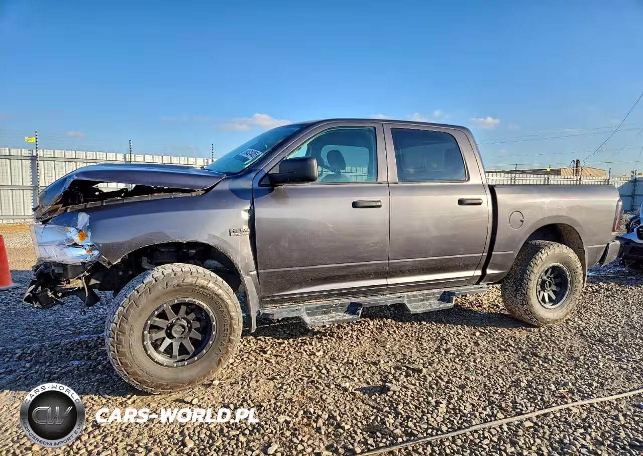 2019 Ram 1500 Classic Express 4X4 5'7 Box