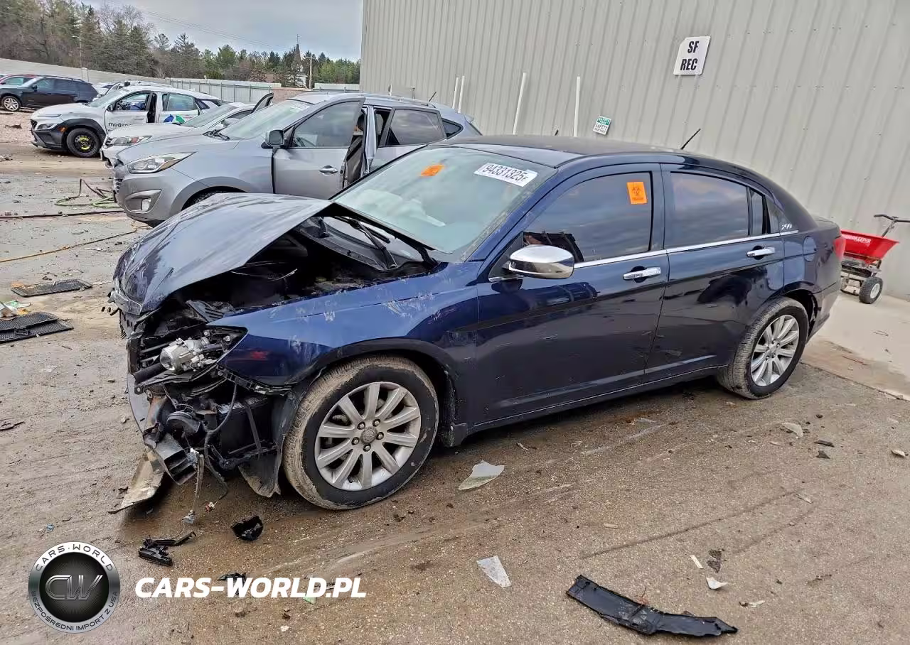 2013 Chrysler 200 Limited