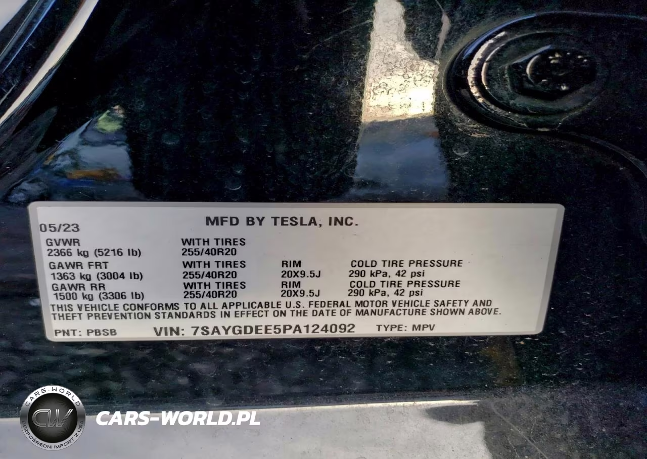 2023 Tesla Model Y VIN:7SAYGDEE5PA124092 - 12