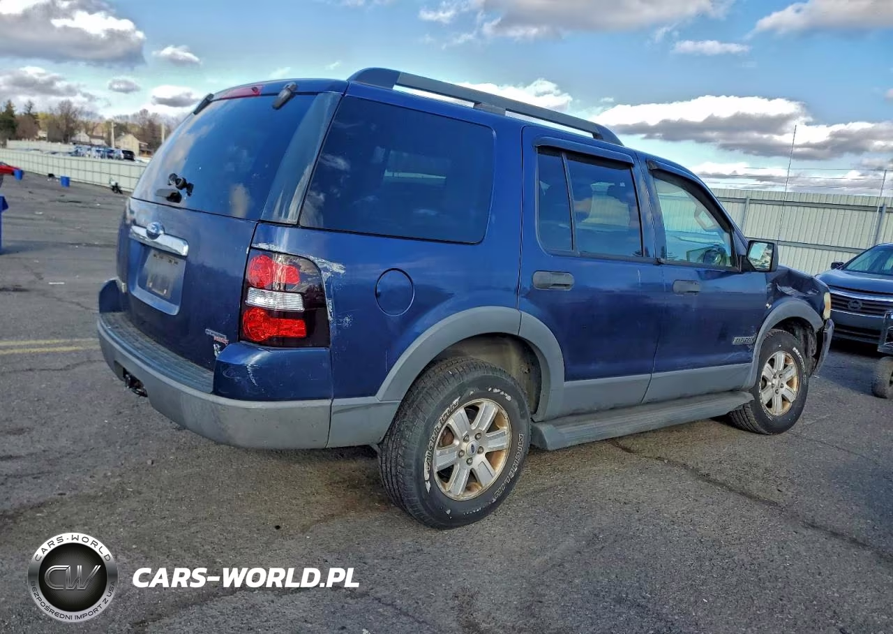 2006 Ford Explorer Xlt VIN:1FMEU73846UA00441 - 3