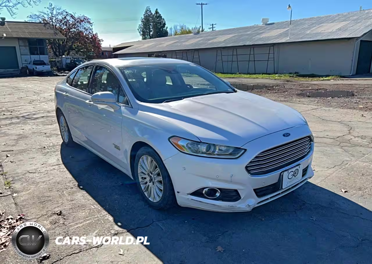 2014 Ford Fusion Titanium Phev