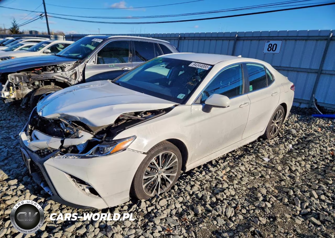 2020 Toyota Camry Se – zdjęcie 1 z 12