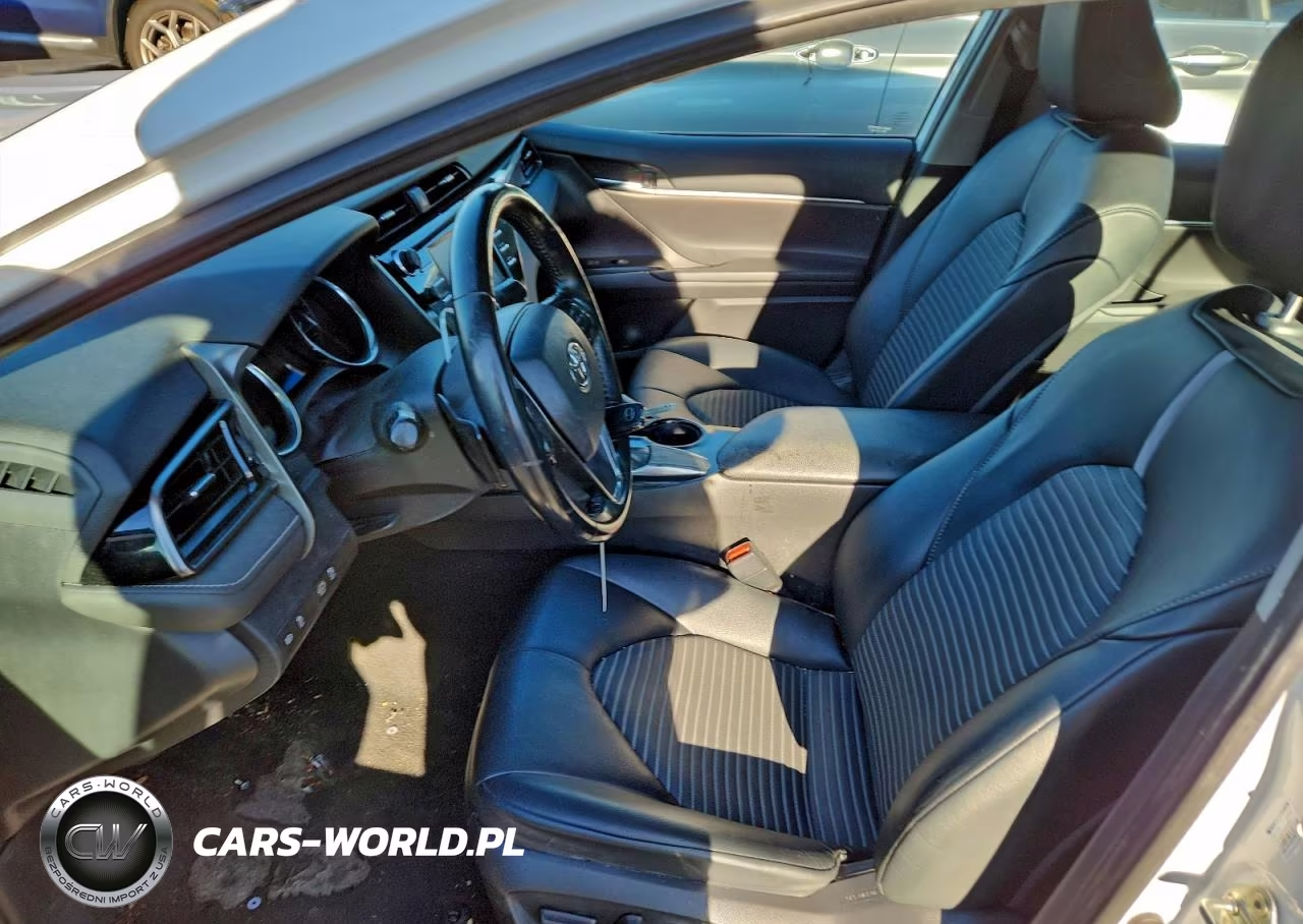 2020 Toyota Camry Se VIN:4T1G11AK2LU907035 - 7
