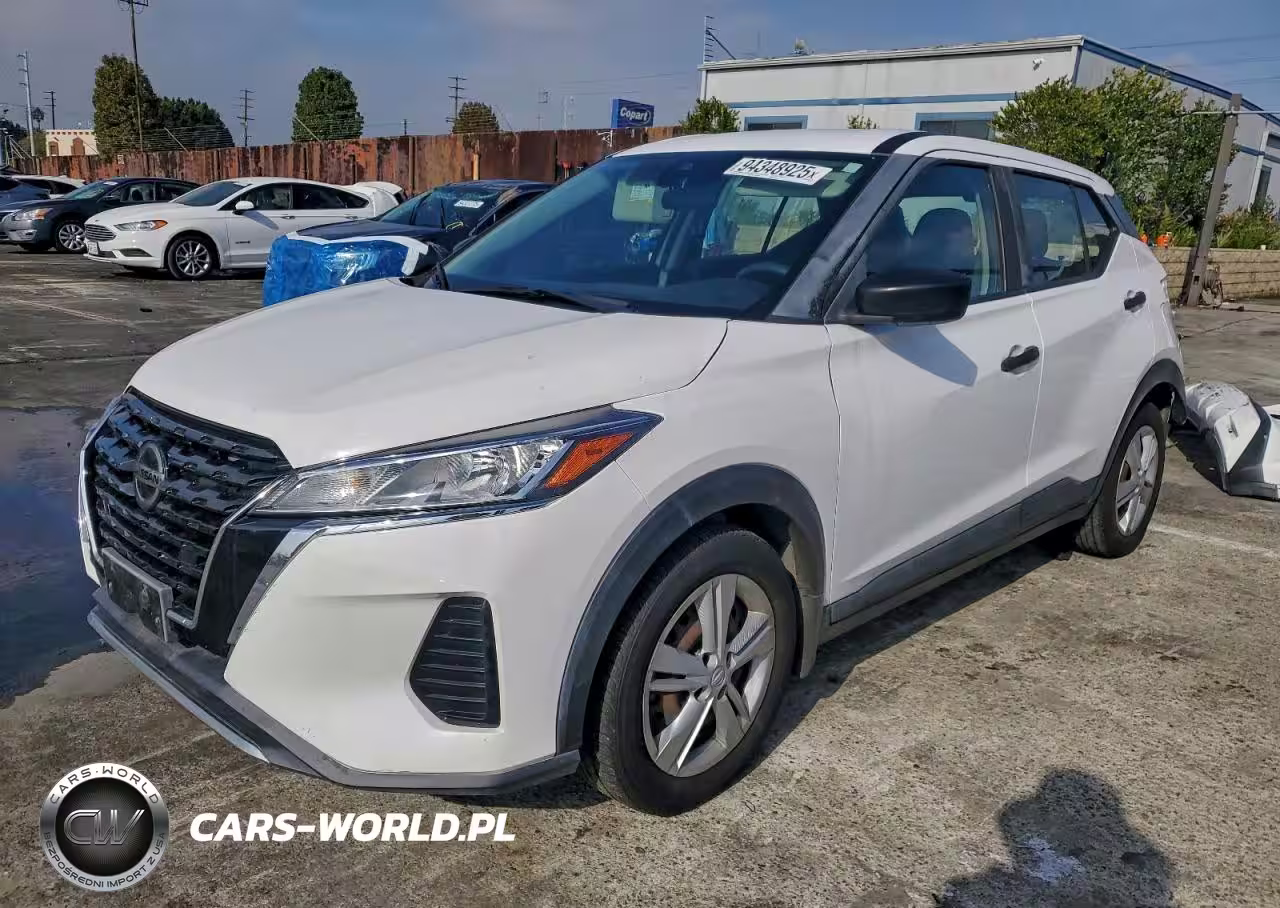 2021 Nissan Kicks S