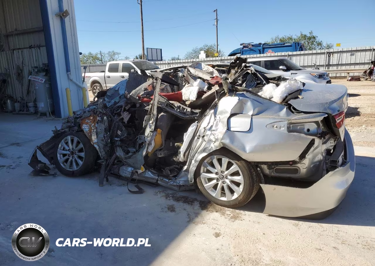 2018 Toyota Camry VIN:JTNB11HK4J3032110 - 2