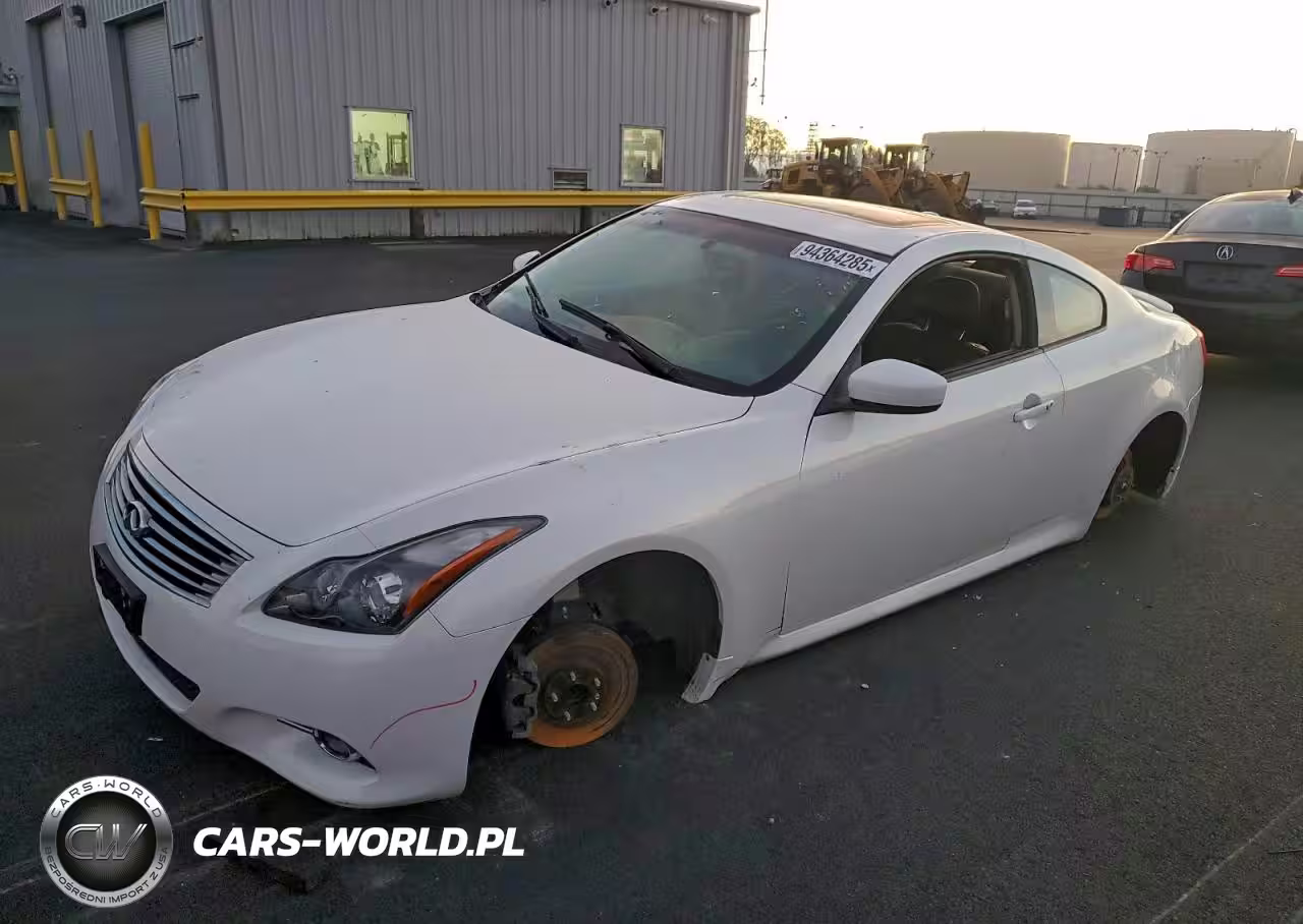 2013 Infiniti G37 Journey