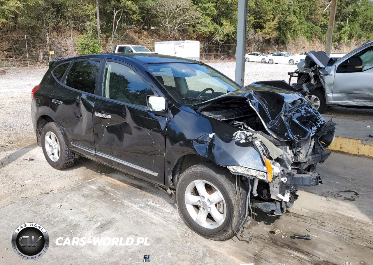 2013 Nissan Rogue S VIN:JN8AS5MT8DW001940 - 4