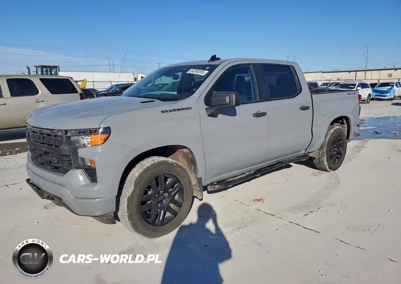 2025 Chevrolet Silverado K1500 Custom