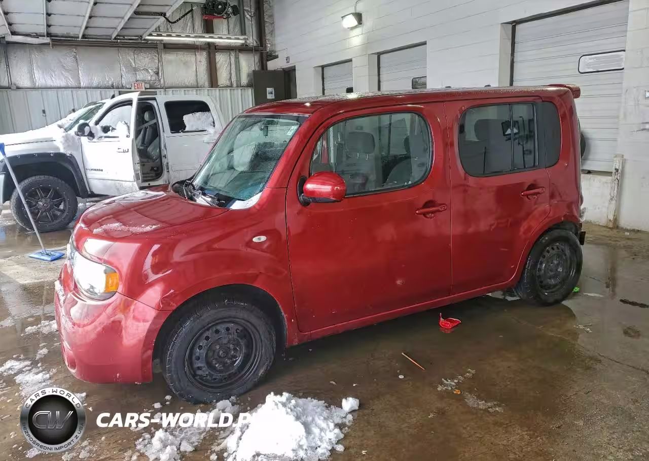 2014 Nissan Cube S