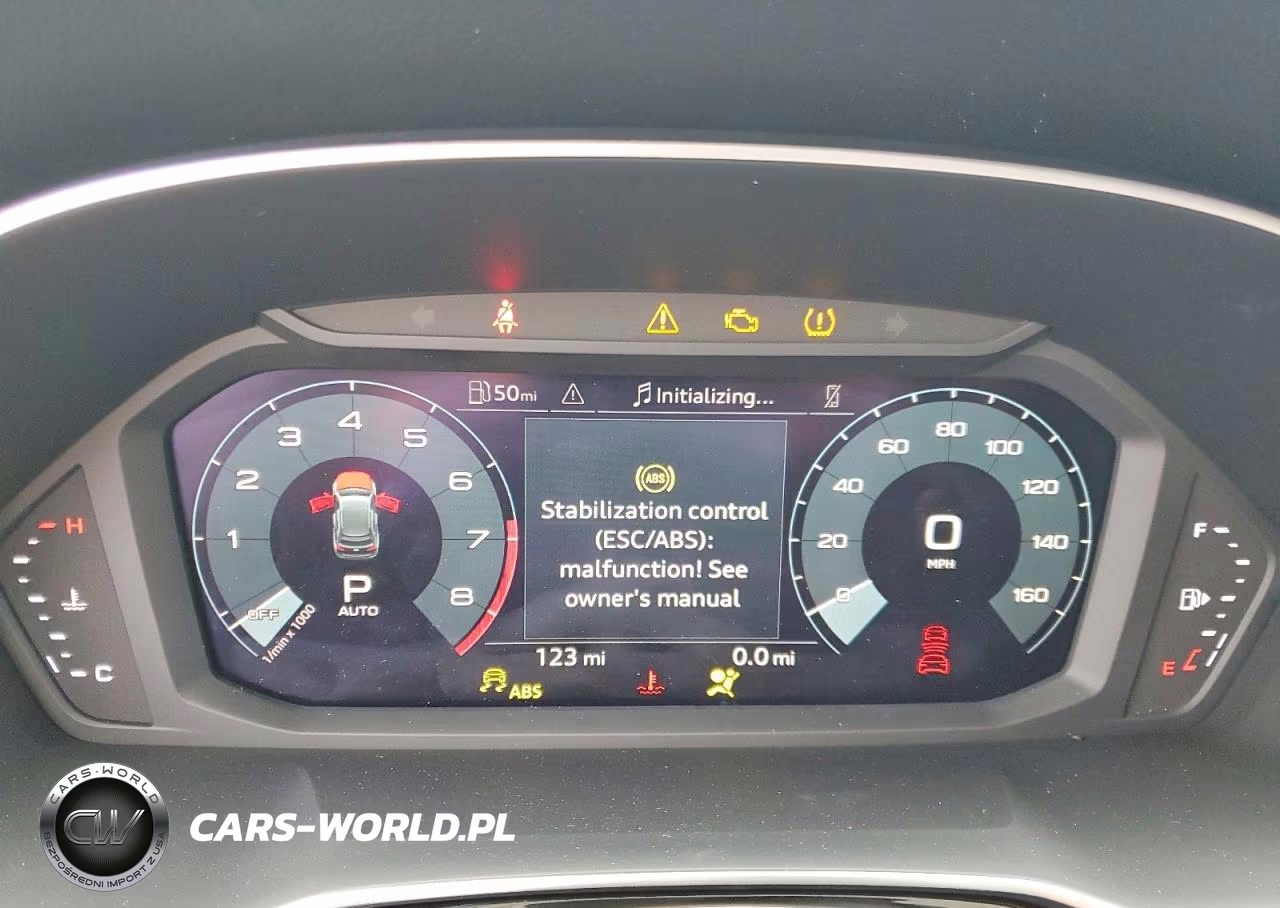 2025 Audi Q3 Premium S Line 45 VIN:WA1DECF32S1109735 - 9