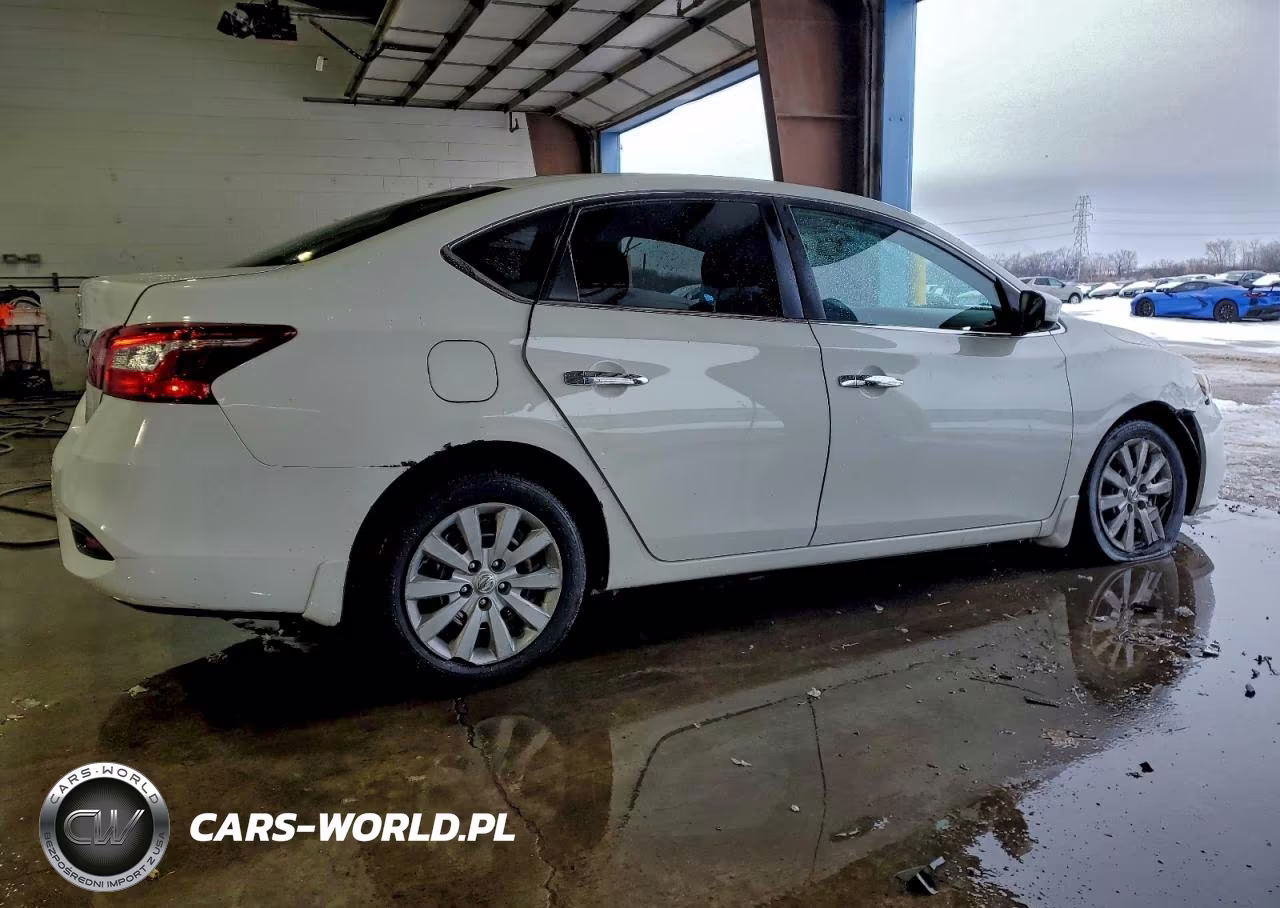 2017 Nissan Sentra S VIN:3N1AB7AP0HY216423 - 3