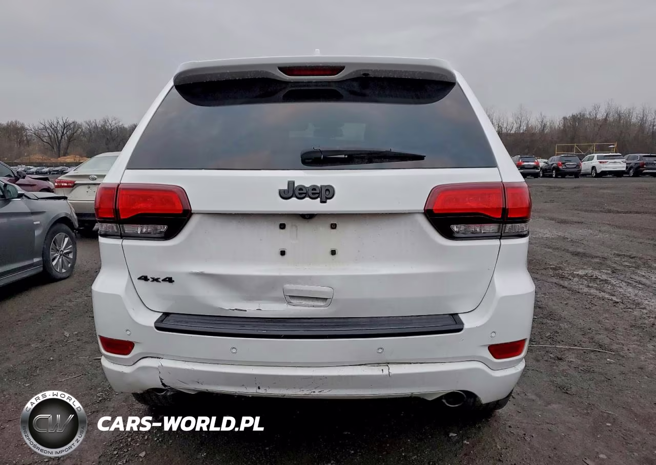 2015 Jeep Grand Cherokee Laredo VIN:1C4RJFAG7FC102132 - 6