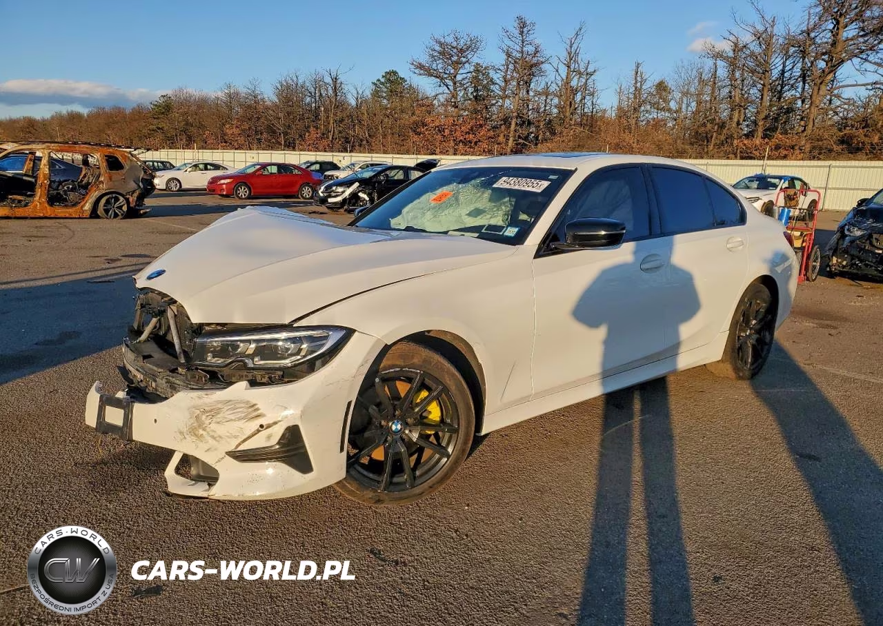 2021 BMW 330Xi
