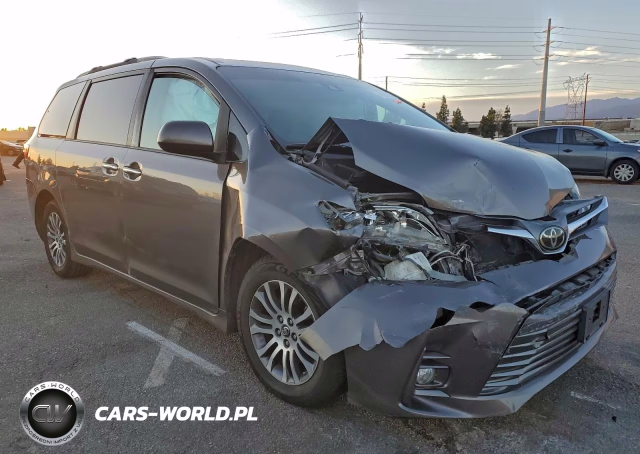 2018 Toyota Sienna Xle VIN:5TDYZ3DC9JS914504 - 4