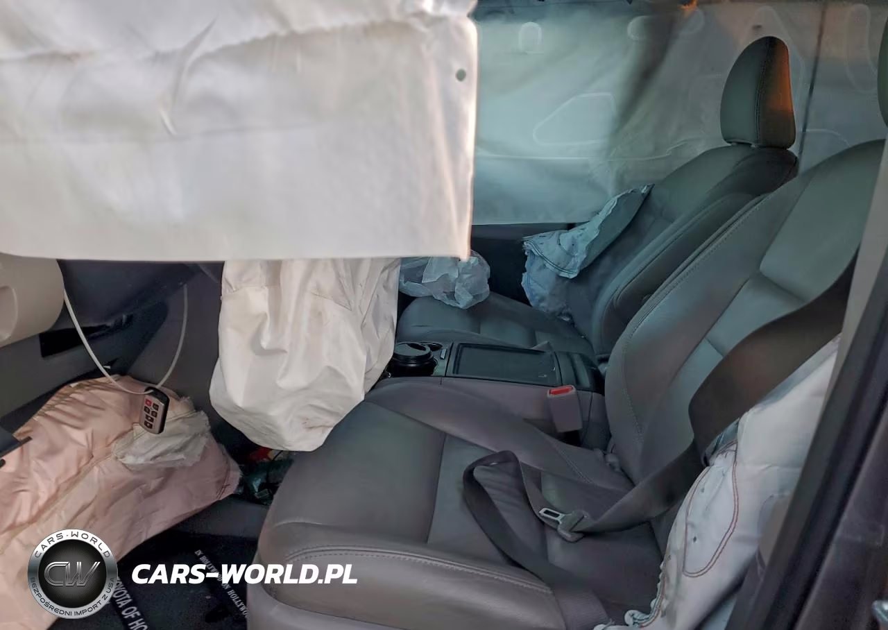 2018 Toyota Sienna Xle VIN:5TDYZ3DC9JS914504 - 7