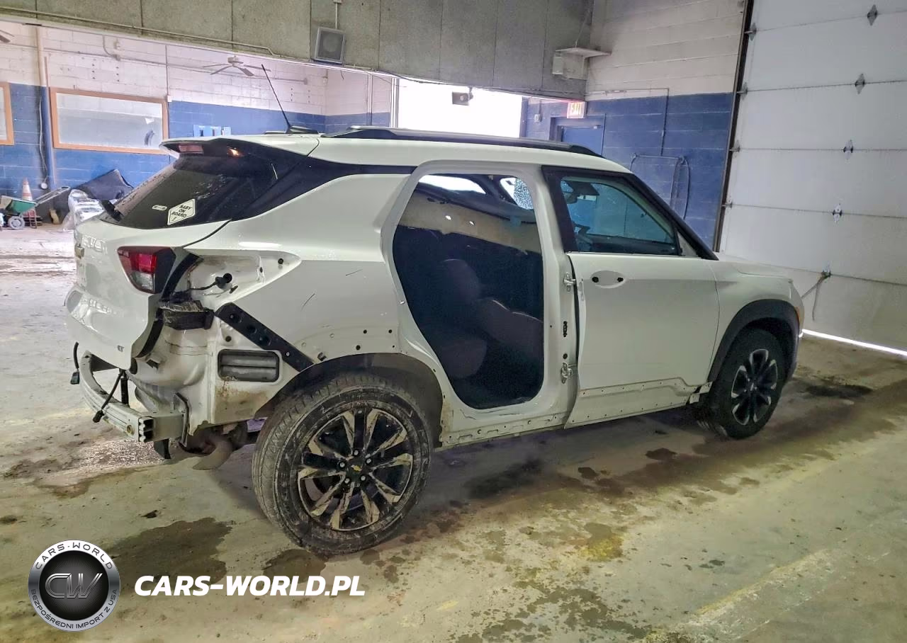 2021 Chevrolet Trailblazer Lt VIN:KL79MPS22MB106721 - 3