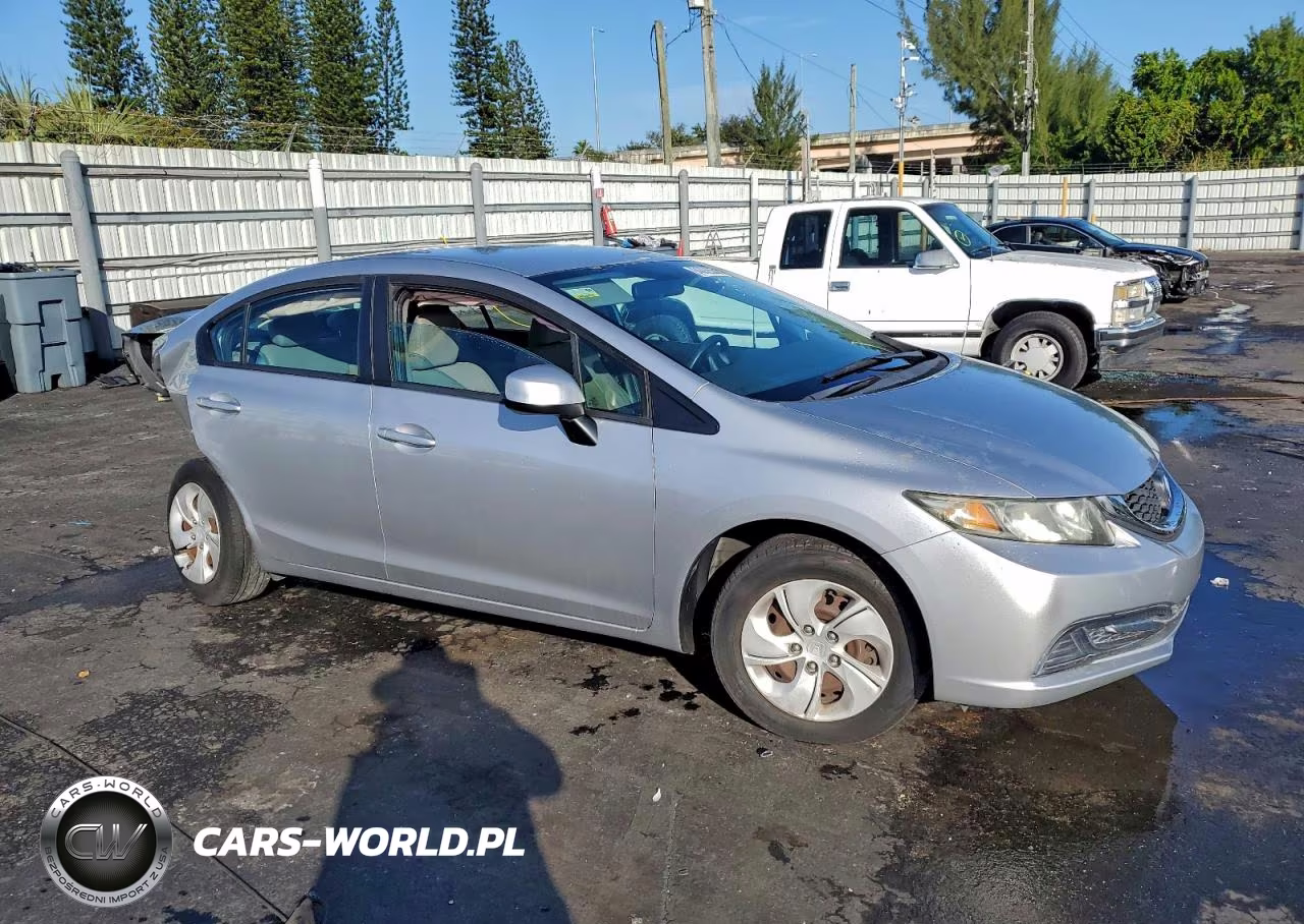 2013 Honda Civic Lx VIN:19XFB2F56DE087421 - 4