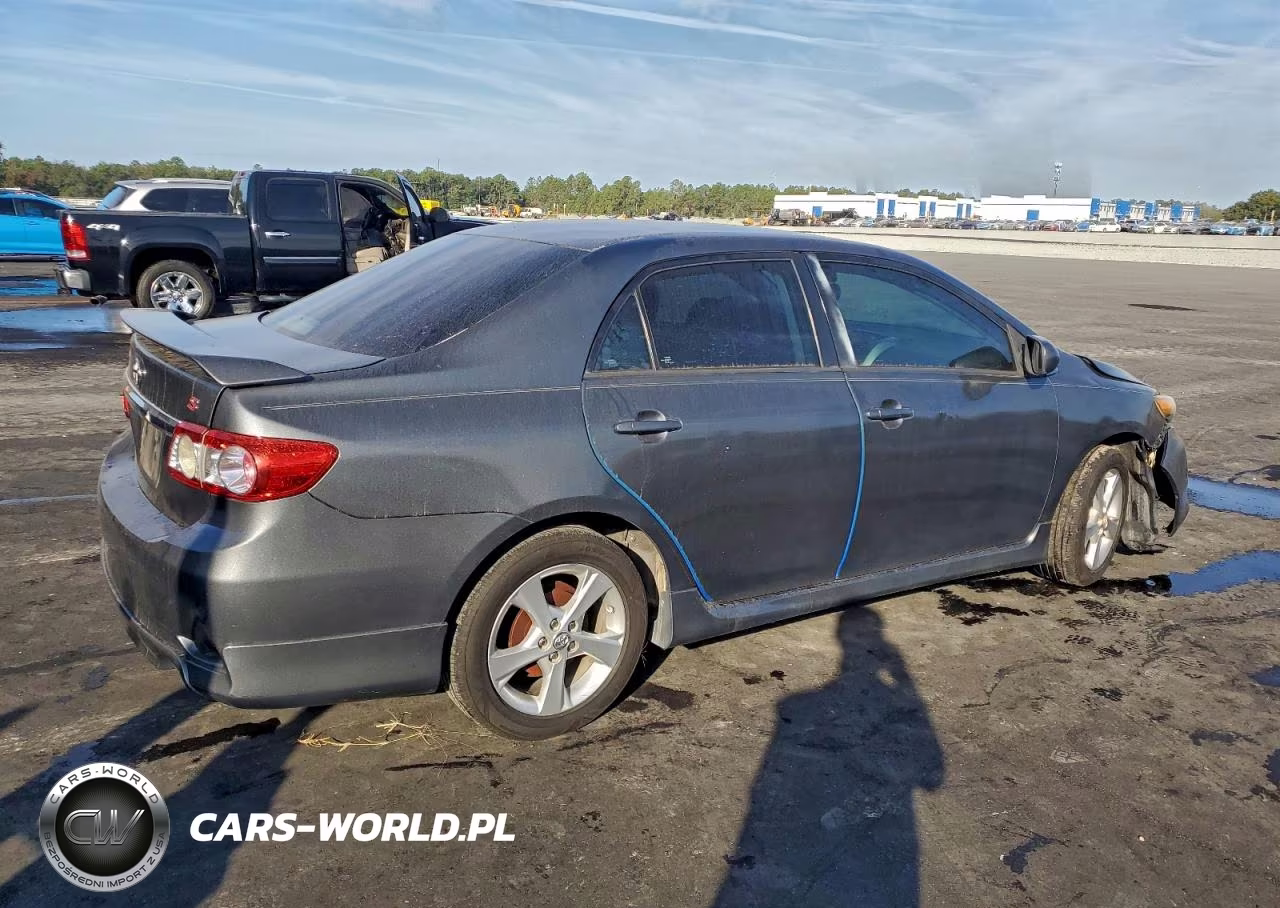 2013 Toyota Corolla Base VIN:2T1BU4EE3DC954911 - 3