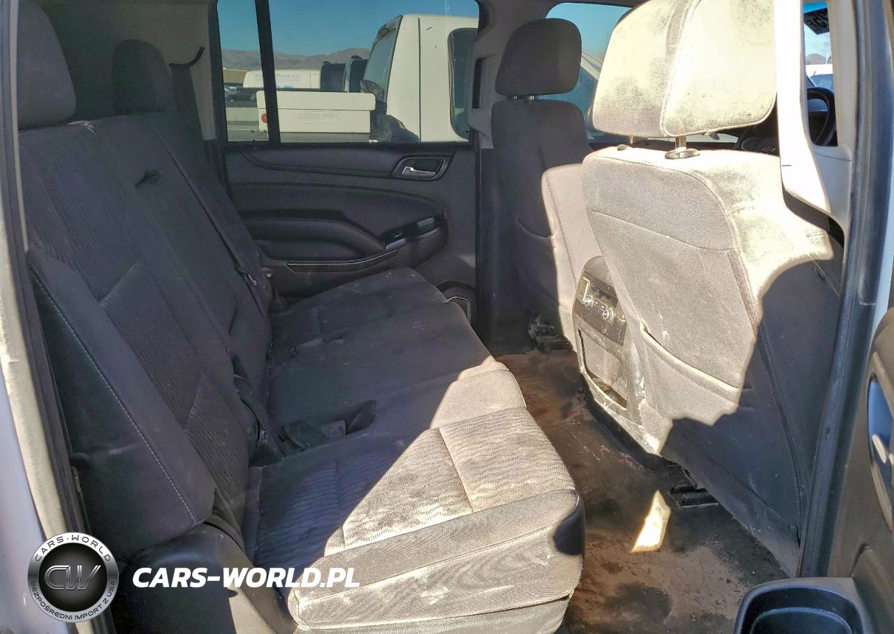 2017 Chevrolet Suburban C1500 Ls VIN:1GNSCGKCXHR382438 - 11