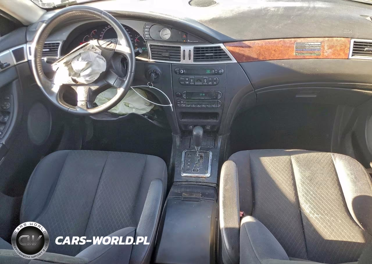 2006 Chrysler Pacifica Touring VIN:2A4GM68496R902409 - 8