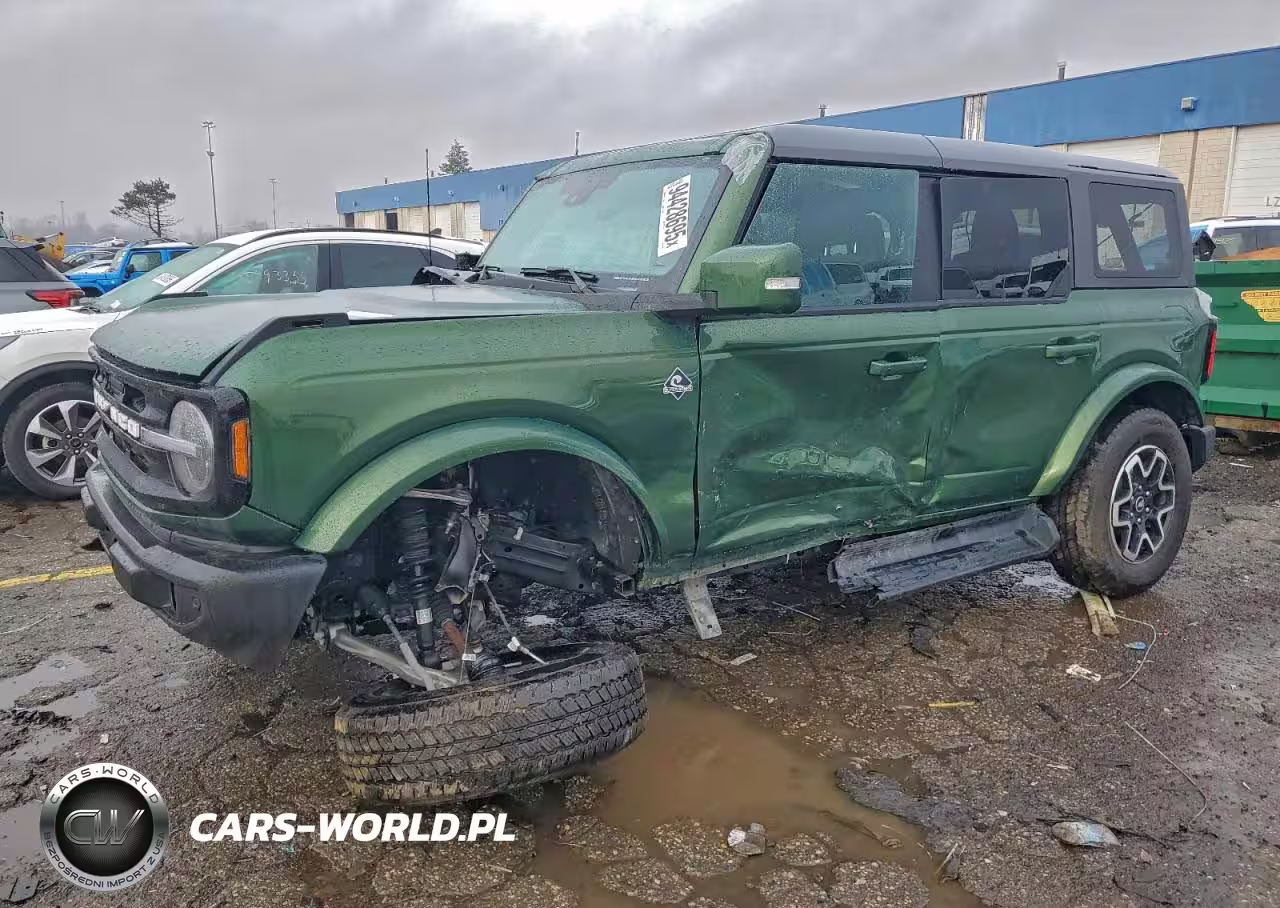 2025 Ford Bronco Outer Banks